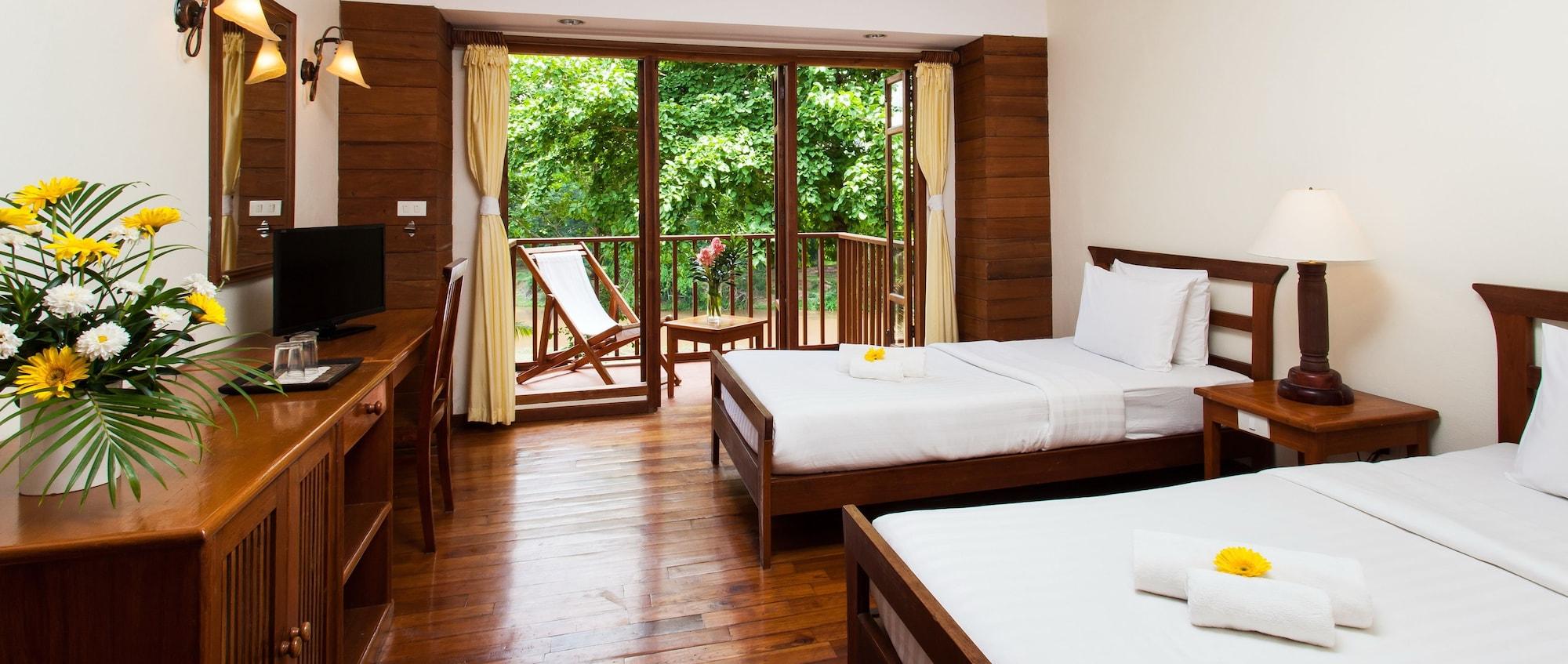 Riverhouse-The Teak House Mae Sariang Extérieur photo