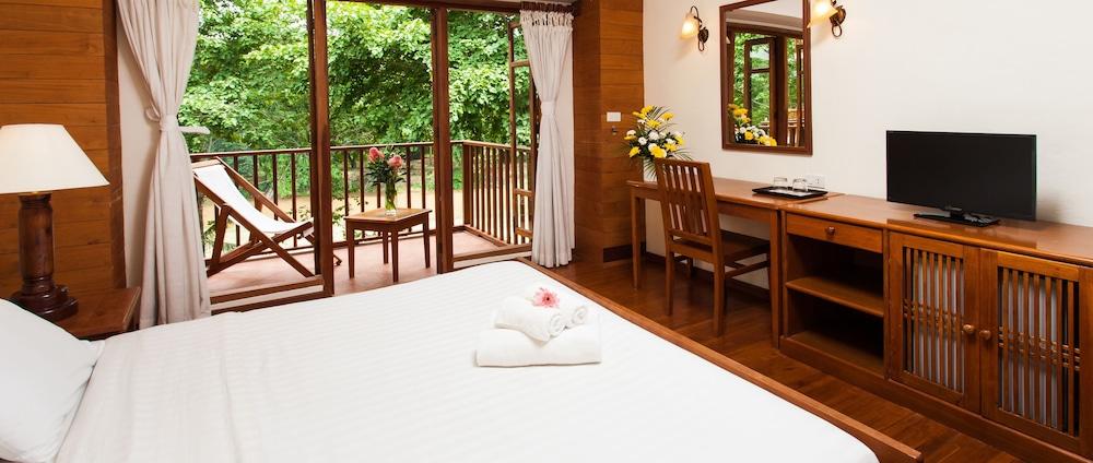 Riverhouse-The Teak House Mae Sariang Extérieur photo