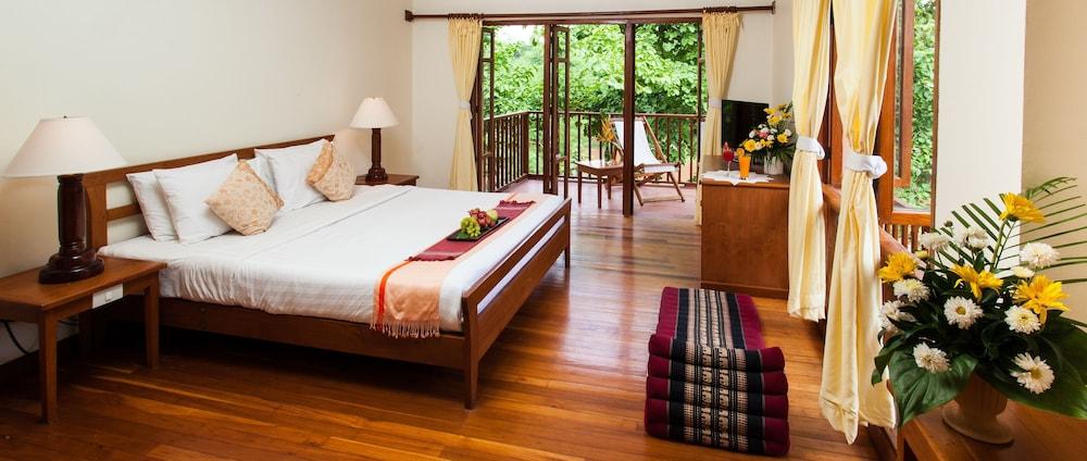 Riverhouse-The Teak House Mae Sariang Extérieur photo
