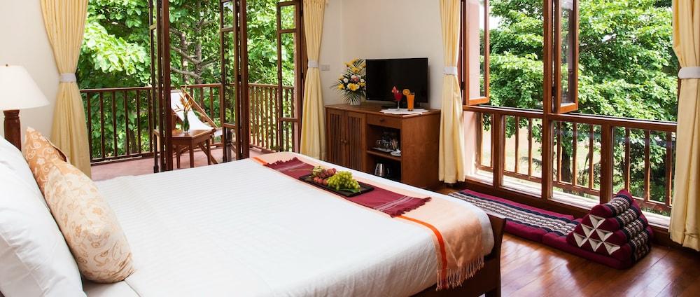 Riverhouse-The Teak House Mae Sariang Extérieur photo