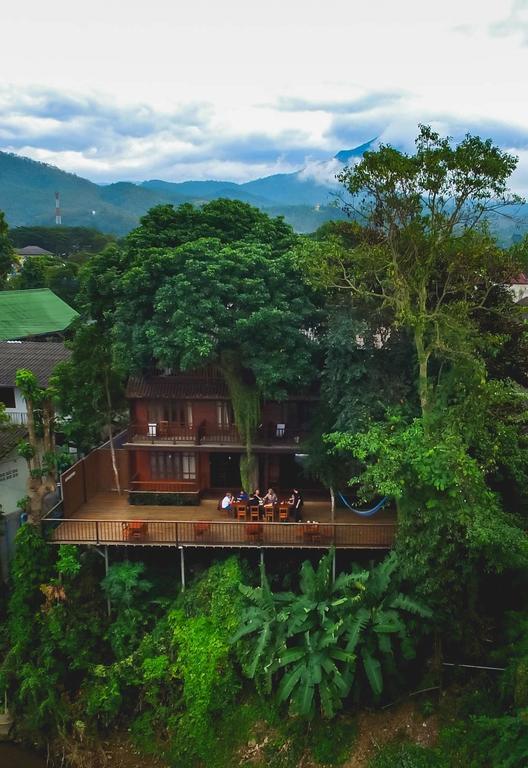 Riverhouse-The Teak House Mae Sariang Extérieur photo